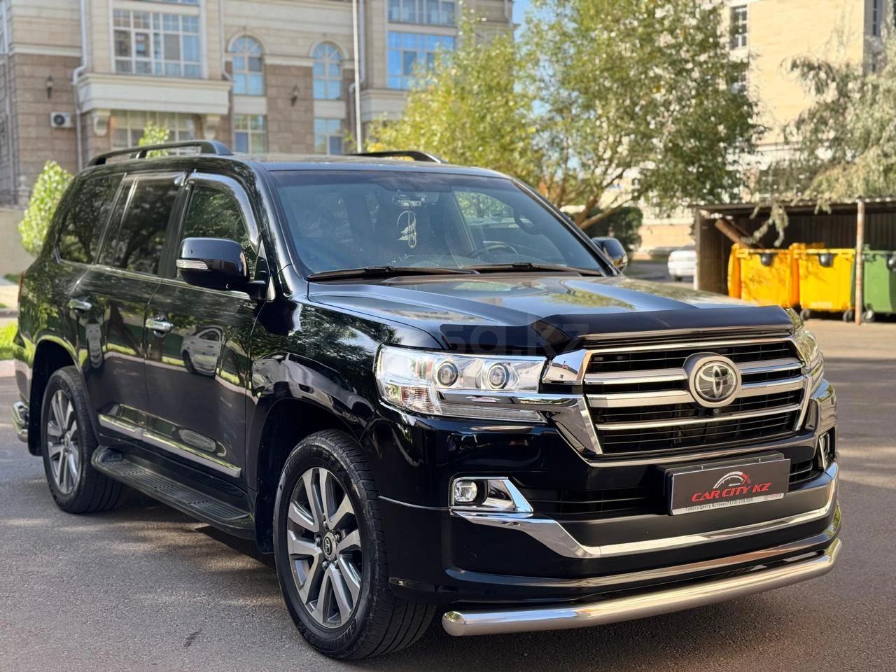 Toyota Land Cruiser 2018 г.