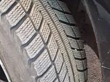 Комплект зимний шина с дисками LADA за 80 000 тг. в Алматы – фото 2