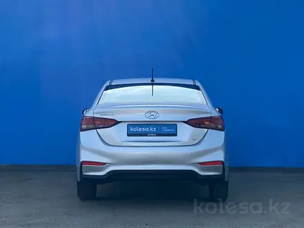 Hyundai Accent 2018 года за 7 650 000 тг. в Алматы – фото 4