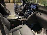 Toyota Land Cruiser 2021 годаүшін48 000 000 тг. в Тараз – фото 4