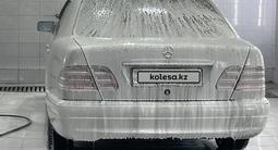 Mercedes-Benz E 240 1998 года за 3 600 000 тг. в Тараз – фото 3