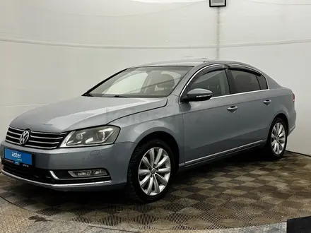 Volkswagen Passat, 2012