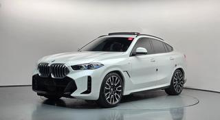 BMW X6 XDrive 40i 2023 года за 41 000 000 тг. в Астана
