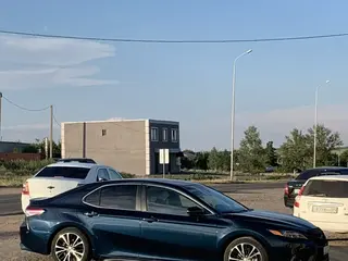 Toyota Camry, 2020