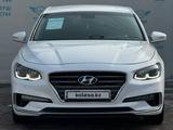 Hyundai Grandeur 2018 годаfor9 900 000 тг. в Бесагаш – фото 2