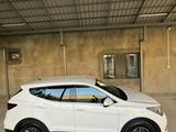 Hyundai Santa Fe 2017 годаүшін9 100 000 тг. в Шымкент – фото 4