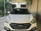 Hyundai Santa Fe 2017 годаүшін9 100 000 тг. в Шымкент