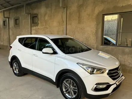 Hyundai Santa Fe 2017 года за 9 100 000 тг. в Шымкент – фото 5