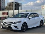 Toyota Camry 2019 годаүшін14 700 000 тг. в Астана – фото 2