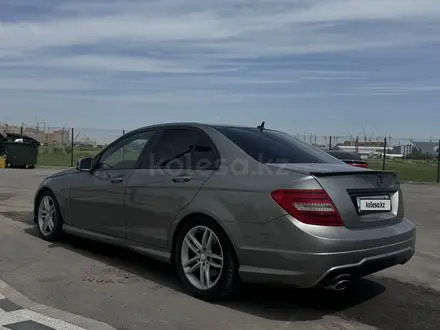 Mercedes-Benz C 180 2012 года за 7 000 000 тг. в Астана