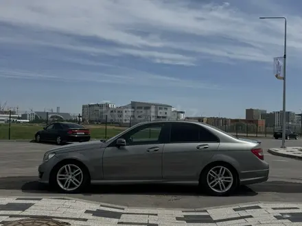 Mercedes-Benz C 180 2012 года за 7 000 000 тг. в Астана – фото 3