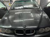 BMW 528 1998 годаүшін2 100 000 тг. в Актобе