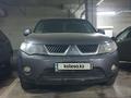 Mitsubishi Outlander 2006 года за 5 000 000 тг. в Астана – фото 2