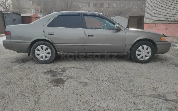 Toyota Camry 1998 годаүшін3 850 000 тг. в Семей