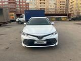 Toyota Camry 2020 года за 12 300 000 тг. в Астана