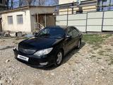 Toyota Camry 2005 года за 6 500 000 тг. в Шымкент – фото 2