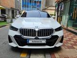 BMW 520 2024 года за 24 948 000 тг. в Алматы – фото 2