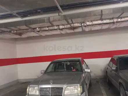 Mercedes-Benz E 220 1994 года за 1 300 000 тг. в Тараз