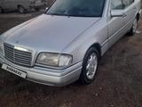 Mercedes-Benz C 200 1994 года за 2 000 000 тг. в Балкашино – фото 3