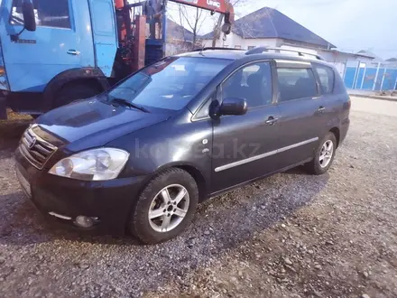 Toyota Avensis Verso 2001 года за 2 500 000 тг. в Туркестан