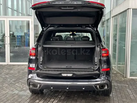 BMW X5 2022 года за 40 000 000 тг. в Алматы – фото 15