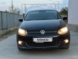 Volkswagen Polo 2015 годаүшін5 200 000 тг. в Атырау – фото 2