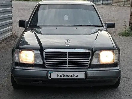 Mercedes-Benz E 280 1994 года за 2 900 000 тг. в Астана – фото 7