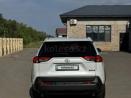 Toyota RAV4 2024 года за 13 500 000 тг. в Актобе – фото 6