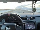 Skoda Rapid 2013 годаfor3 000 000 тг. в Жезказган – фото 4