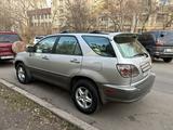 Lexus RX 300 2000 годаfor4 950 000 тг. в Алматы – фото 4