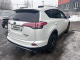 Toyota RAV4 2019 годаfor13 000 000 тг. в Алматы – фото 4