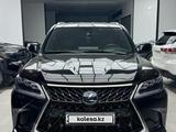 Lexus LX 570 2017 годаүшін42 000 000 тг. в Актобе