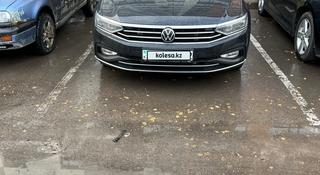 Volkswagen Passat 2022 года за 16 500 000 тг. в Астана