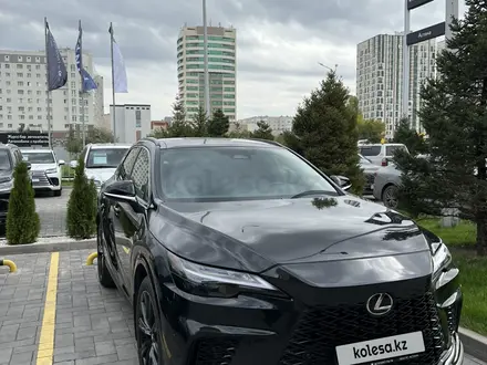 Lexus RX 350 2022 года за 41 000 000 тг. в Астана