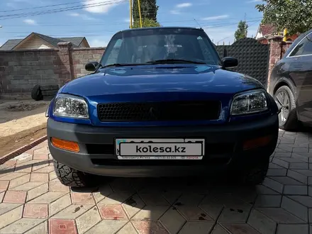 Toyota RAV4 1995 года за 2 900 000 тг. в Алматы – фото 13
