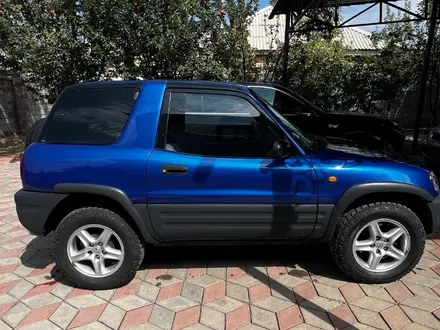 Toyota RAV4 1995 года за 2 900 000 тг. в Алматы – фото 18