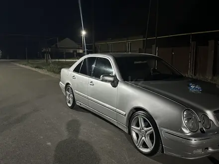 Mercedes-Benz E 280 2001 года за 3 900 000 тг. в Алматы – фото 15