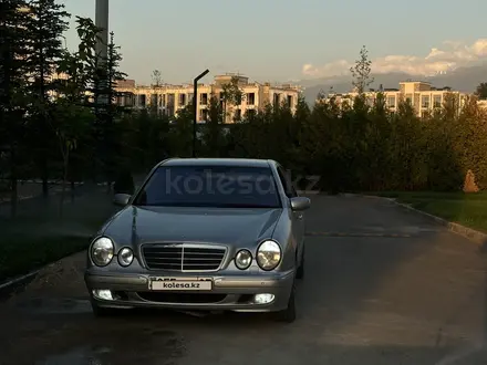 Mercedes-Benz E 280 2001 года за 3 900 000 тг. в Алматы – фото 17