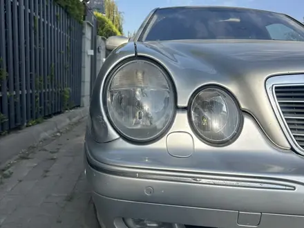 Mercedes-Benz E 280 2001 года за 3 900 000 тг. в Алматы – фото 19