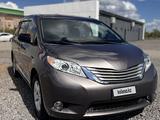 Toyota Sienna 2015 годаүшін7 000 000 тг. в Актобе – фото 2