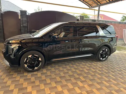Kia Carnival 2025 года за 26 000 000 тг. в Алматы
