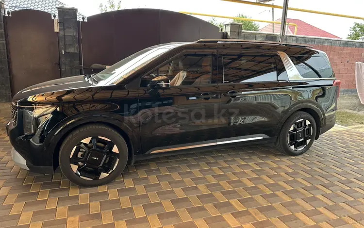 Kia Carnival 2025 года за 26 000 000 тг. в Алматы