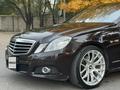 Mercedes-Benz E 350 2009 годаүшін7 900 000 тг. в Алматы – фото 4