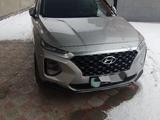 Hyundai Santa Fe 2020 года за 16 100 000 тг. в Актау