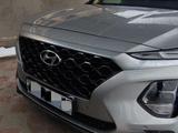 Hyundai Santa Fe 2020 года за 16 100 000 тг. в Актау – фото 3