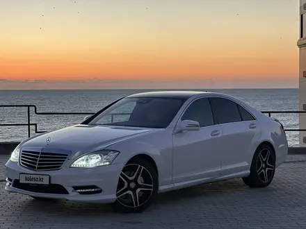 Mercedes-Benz S 350 2011 года за 11 000 000 тг. в Актау