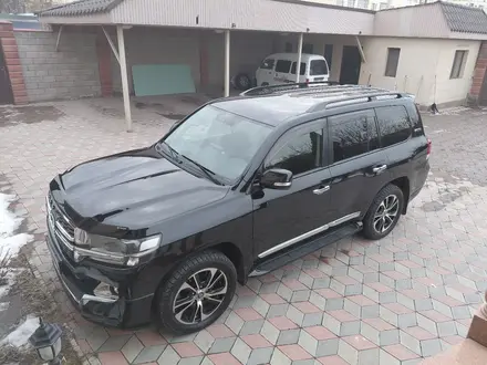 Toyota Land Cruiser 2020 года за 37 000 000 тг. в Алматы – фото 9