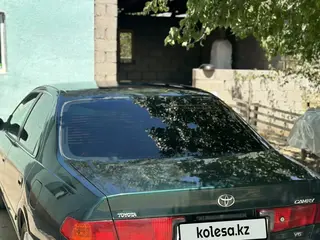 Toyota Camry, 1999