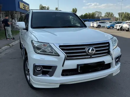 Lexus LX 570 2014 года за 27 500 000 тг. в Алматы