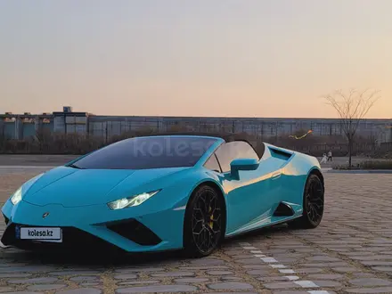 Lamborghini Huracan 2022 года за 127 000 000 тг. в Алматы